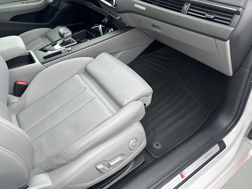 Used 2023 Audi A4 2.0T Premium Plus image 16