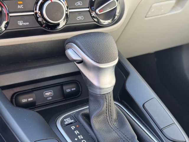 Certified 2025 Kia Soul LX image 23