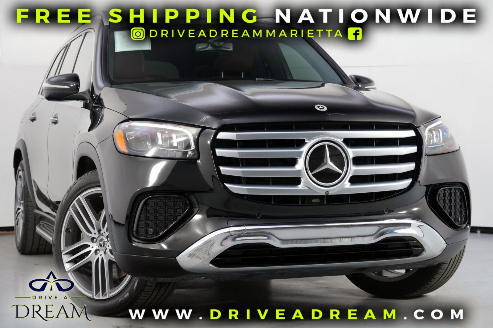 Used 2024 Mercedes-Benz GLS 450 4MATIC image 2