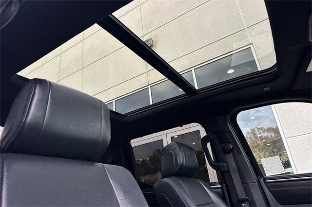 Used 2024 Toyota Tundra Platinum image 18