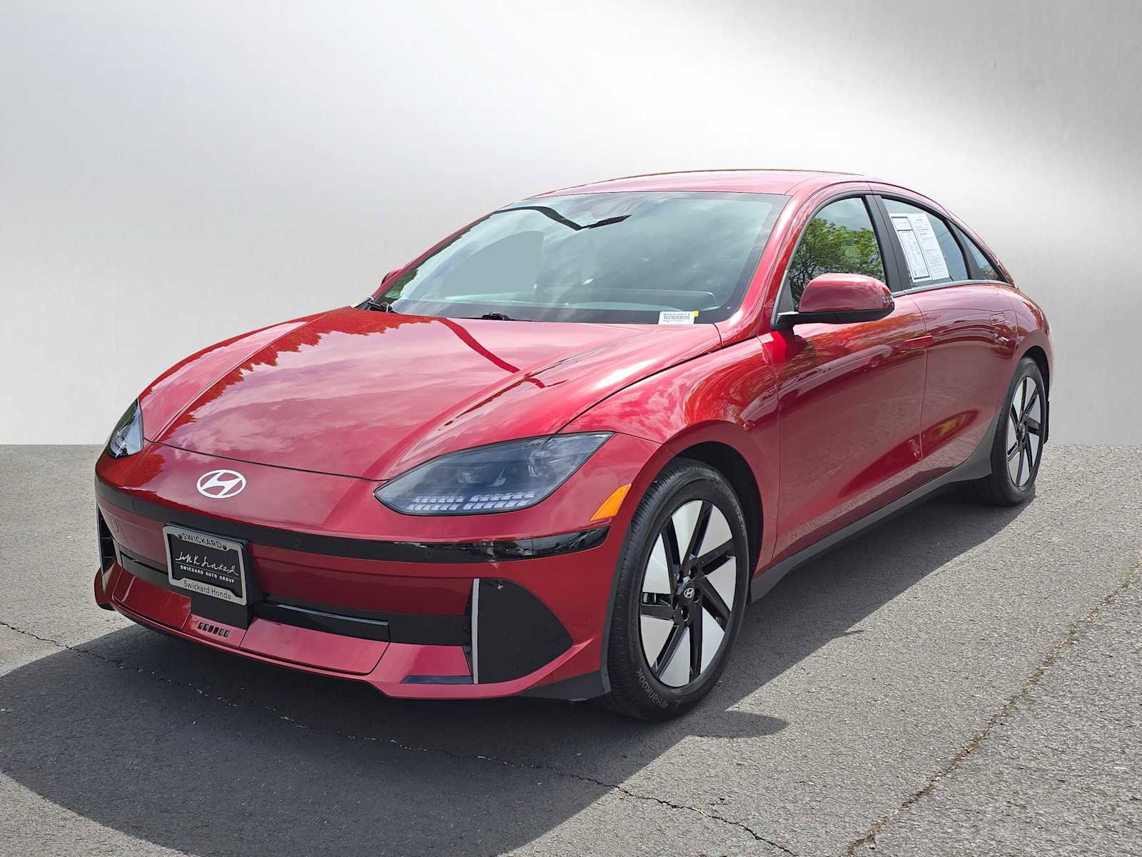 Used 2024 Hyundai Ioniq 6 SE AWD/4WD image 7