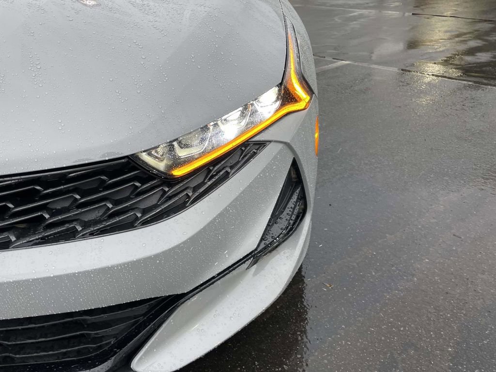 Used 2023 Kia K5 GT-Line image 14