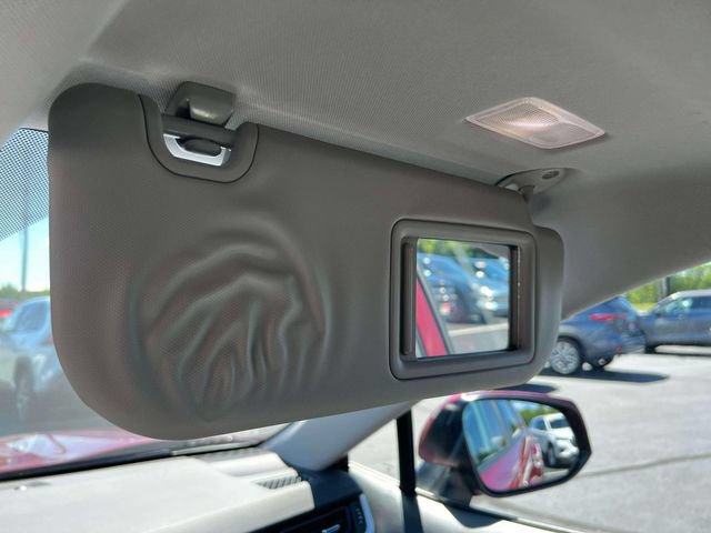 Used 2023 Toyota RAV4 XLE Premium AWD/4WD image 10