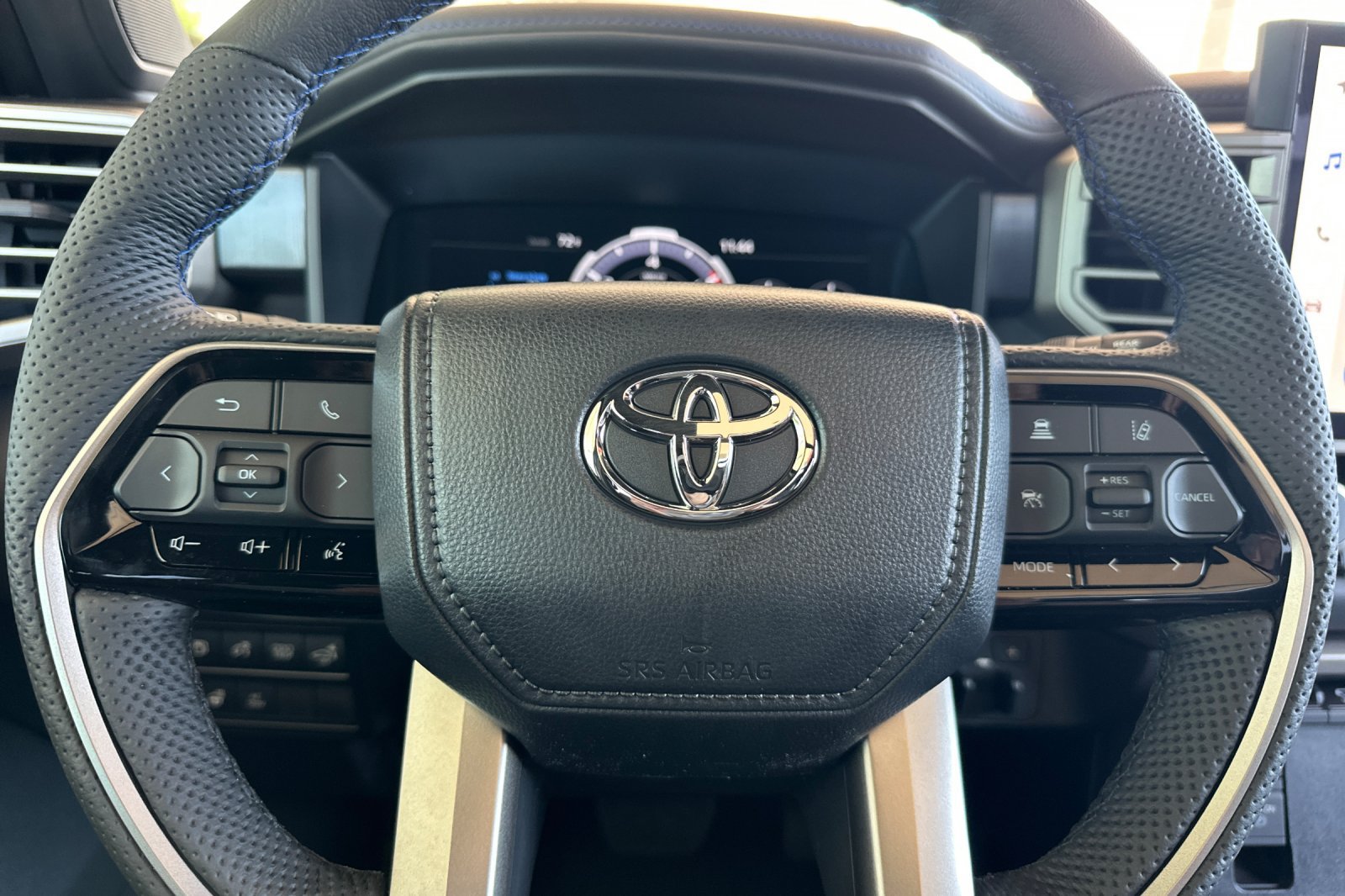 New 2026 Toyota Sequoia Platinum AWD/4WD image 22