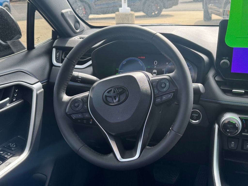 Used 2024 Toyota RAV4 XSE w/ Advanced Technology Package image 18