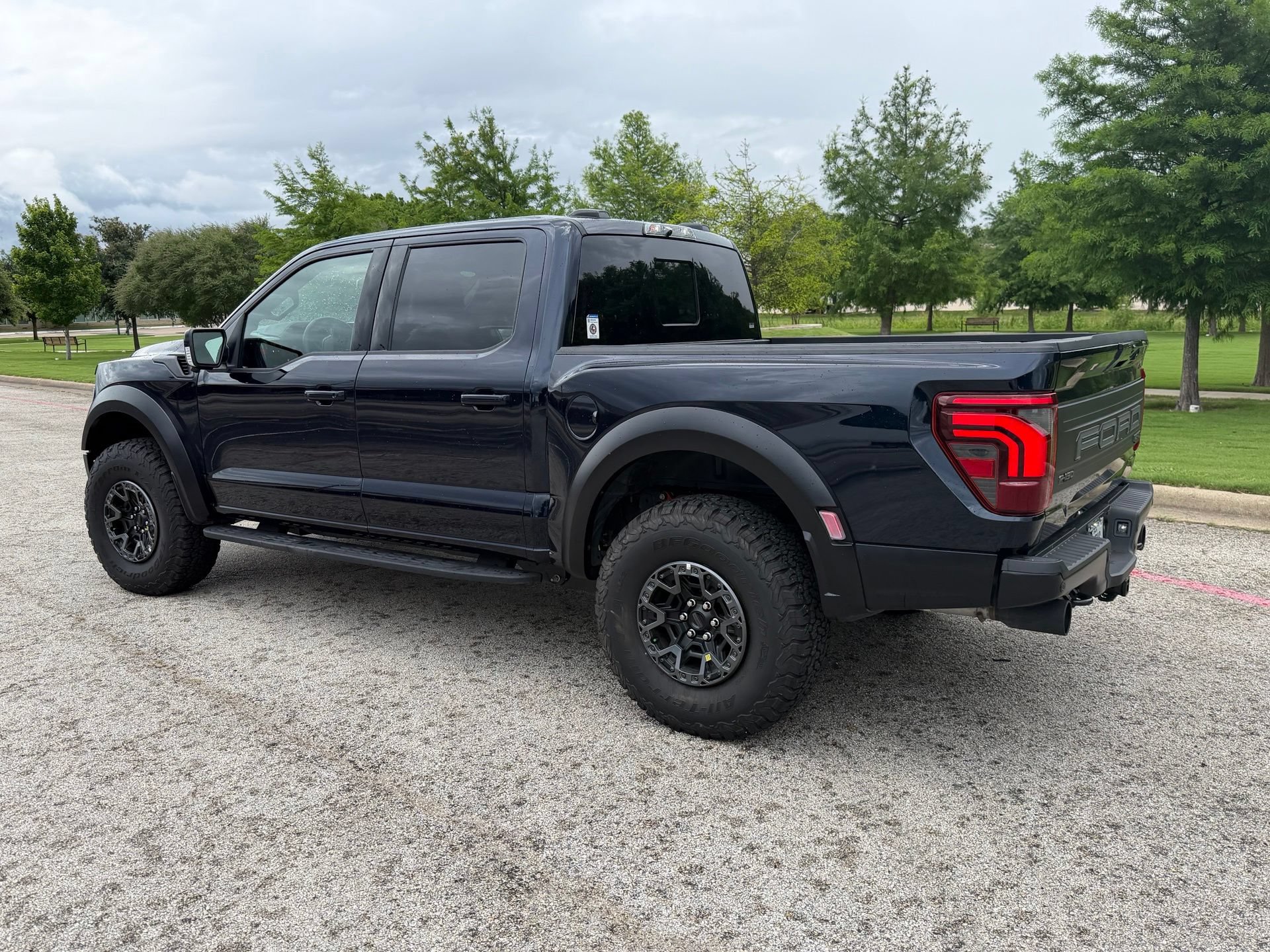 Used 2026 Ford F150 Raptor AWD/4WD image 3