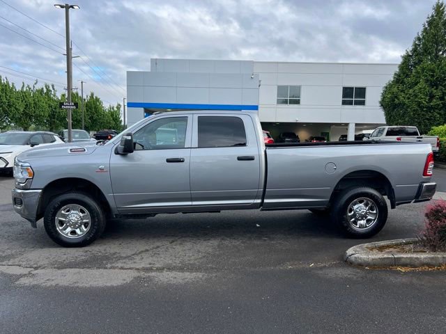 Used 2024 RAM 3500 Tradesman w/ Chrome Appearance Group AWD/4WD image 3