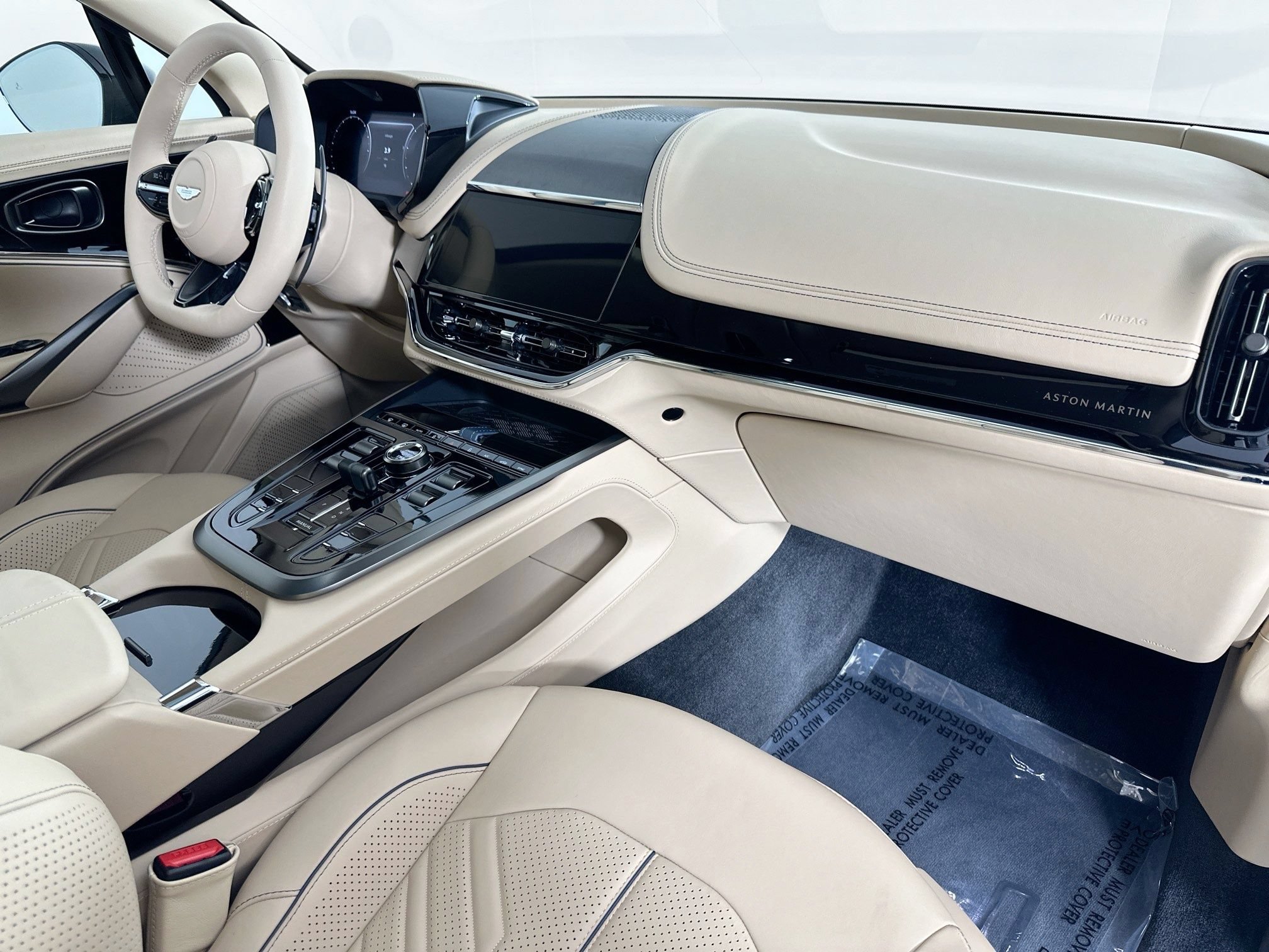 New 2026 Aston Martin DBX S AWD/4WD image 26