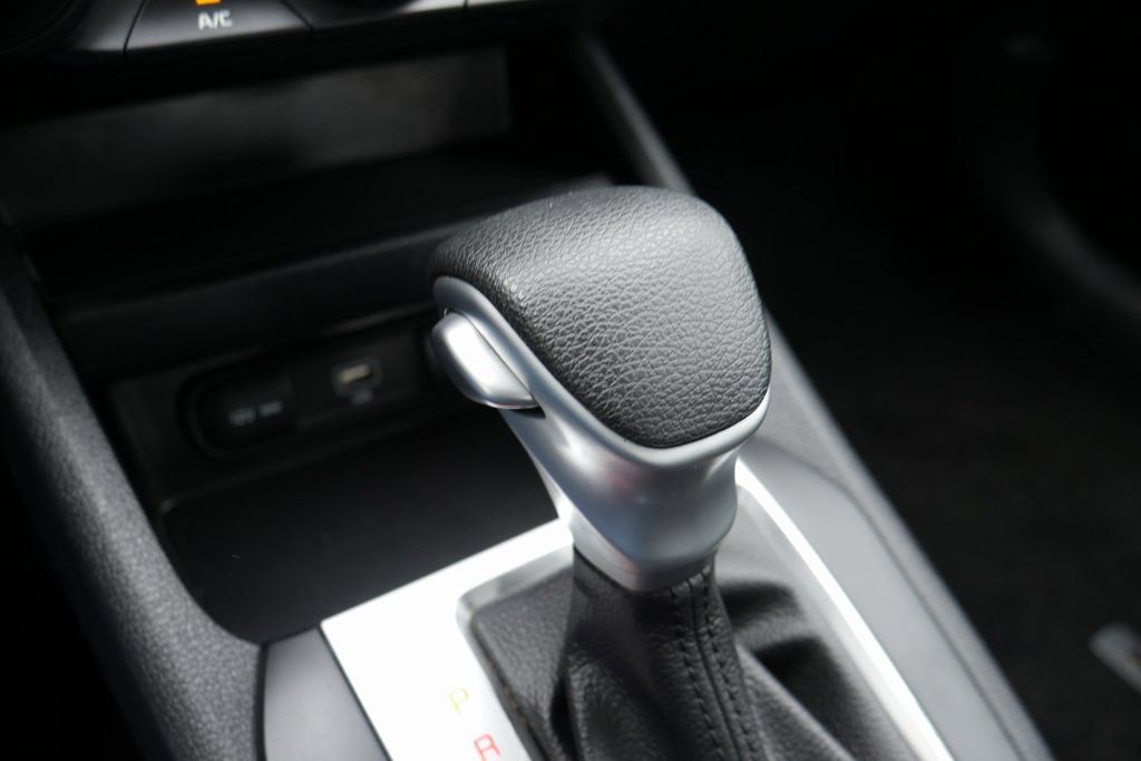 Used 2022 Kia Forte LXS image 18