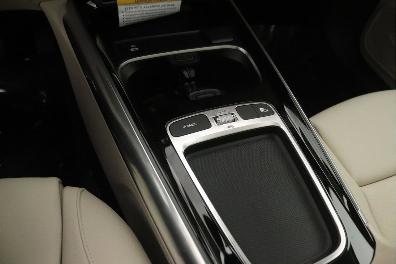 New 2026 Mercedes-Benz GLA 250 4MATIC image 6