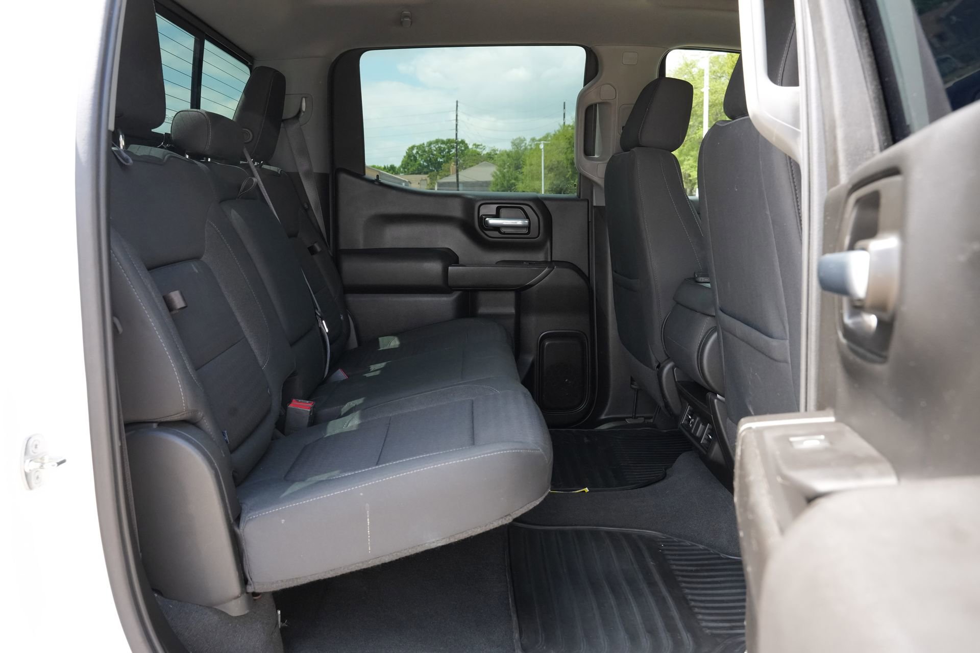 Used 2021 Chevrolet Silverado 1500 LT w/ Texas Edition Plus image 23