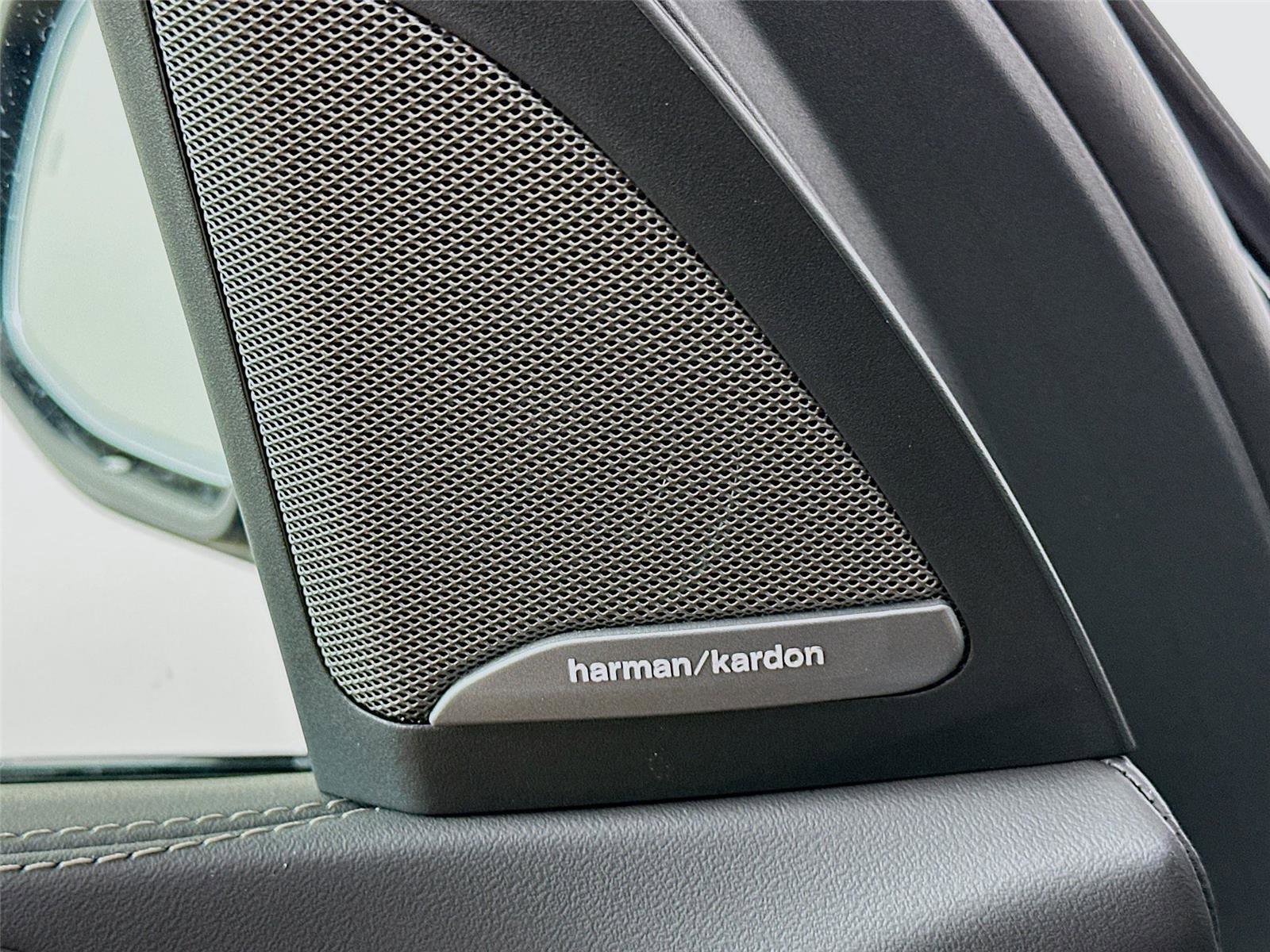 New 2026 BMW X7 xDrive40i w/ M Sport Package image 19