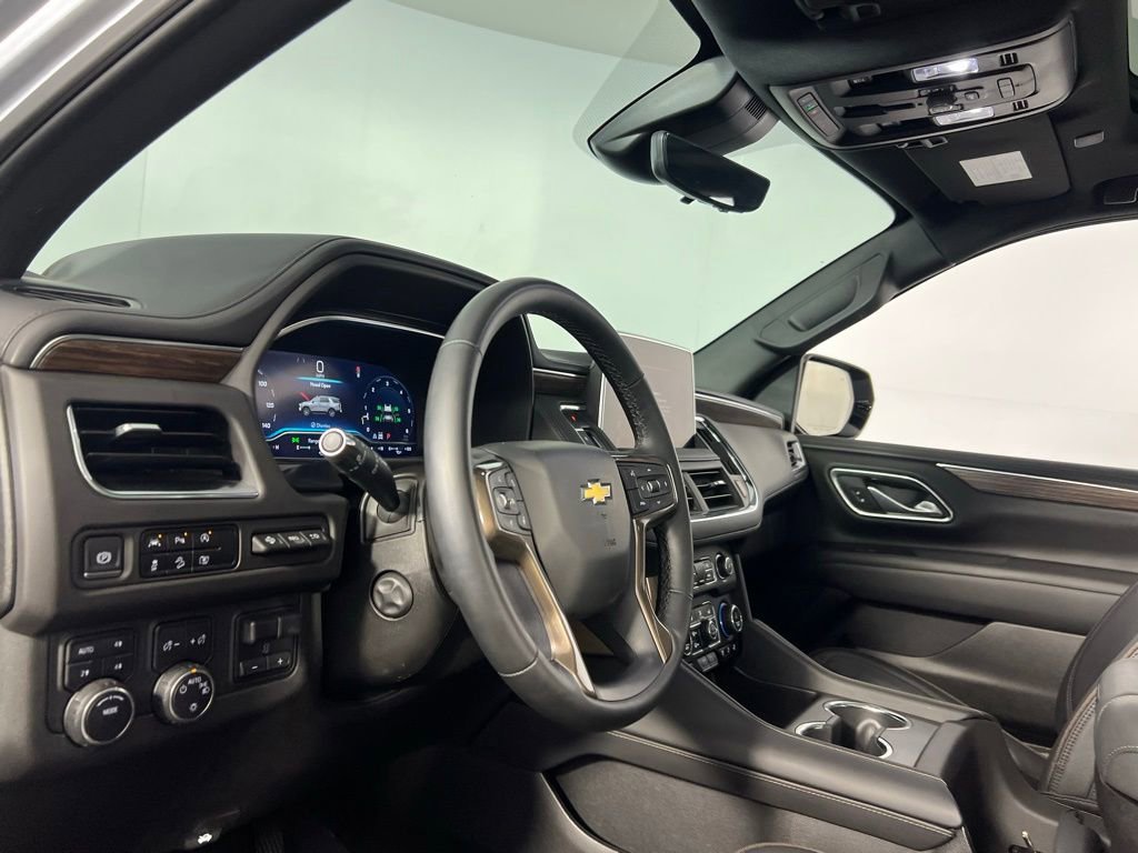Used 2024 Chevrolet Tahoe High Country w/ Premium Package image 20