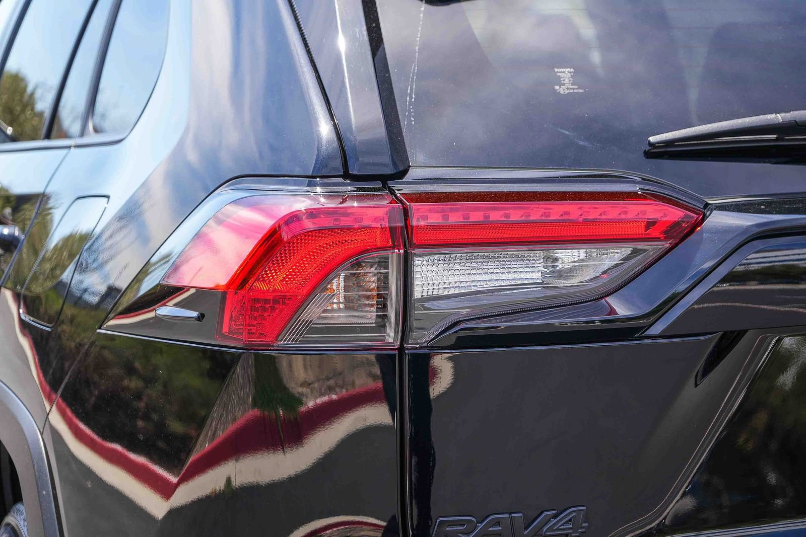 Certified 2023 Toyota RAV4 XLE Premium AWD/4WD image 11
