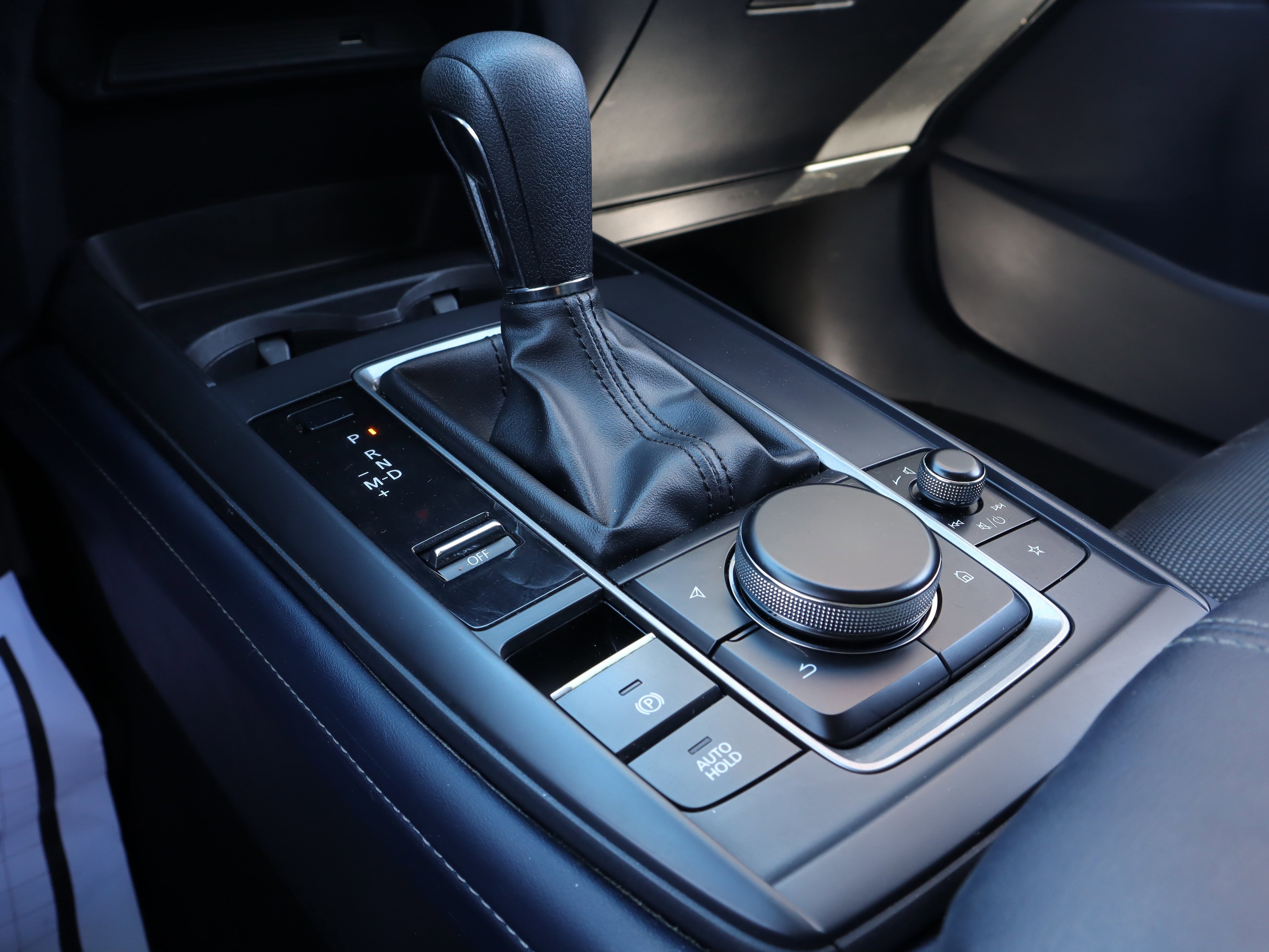 Used 2020 MAZDA CX-30 FWD image 12