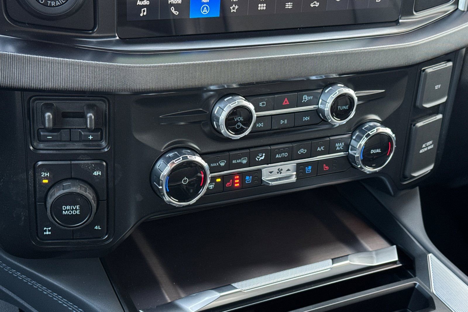 New 2026 Ford F350 Platinum image 22