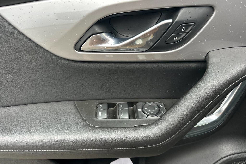 Used 2021 Chevrolet Blazer LT w/ Sound & Technology Package image 12