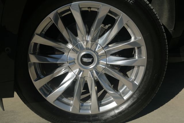 Certified 2022 Cadillac Escalade ESV Premium Luxury image 2