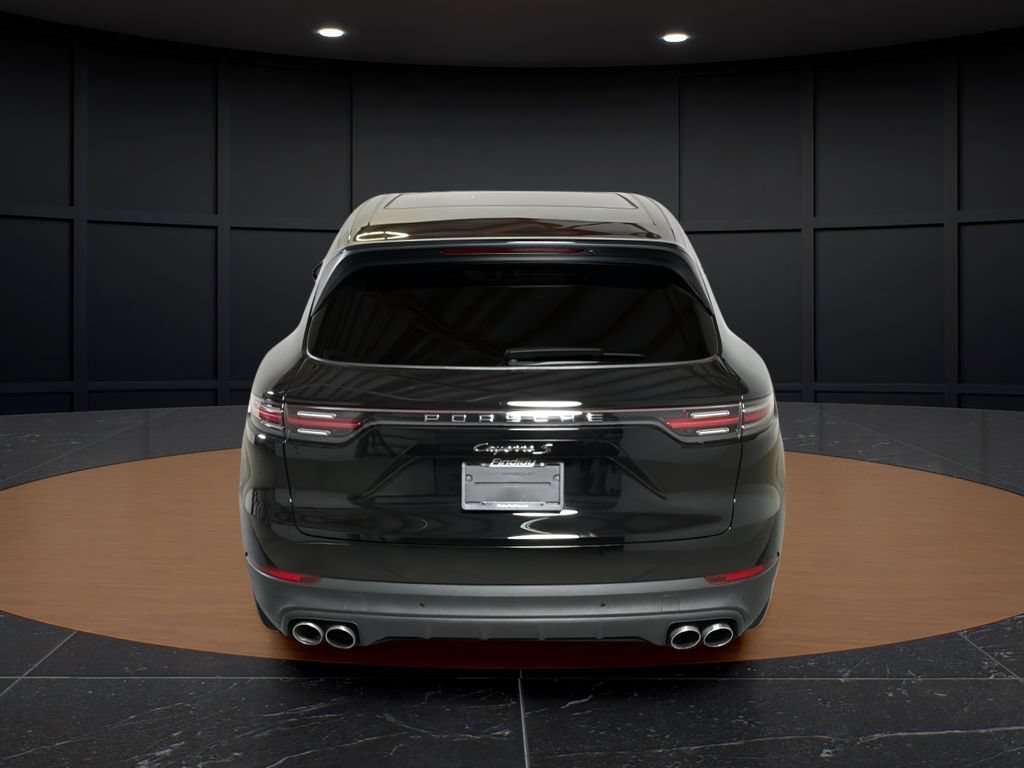 Used 2019 Porsche Cayenne S AWD/4WD image 4
