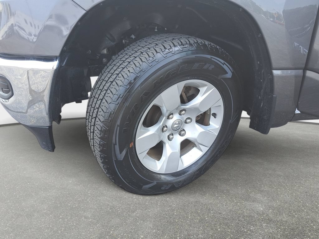 Certified 2024 RAM 1500 4x4 Crew Cab image 31