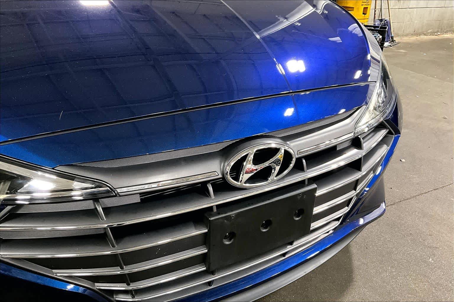 Used 2019 Hyundai Elantra Value Edition FWD image 30