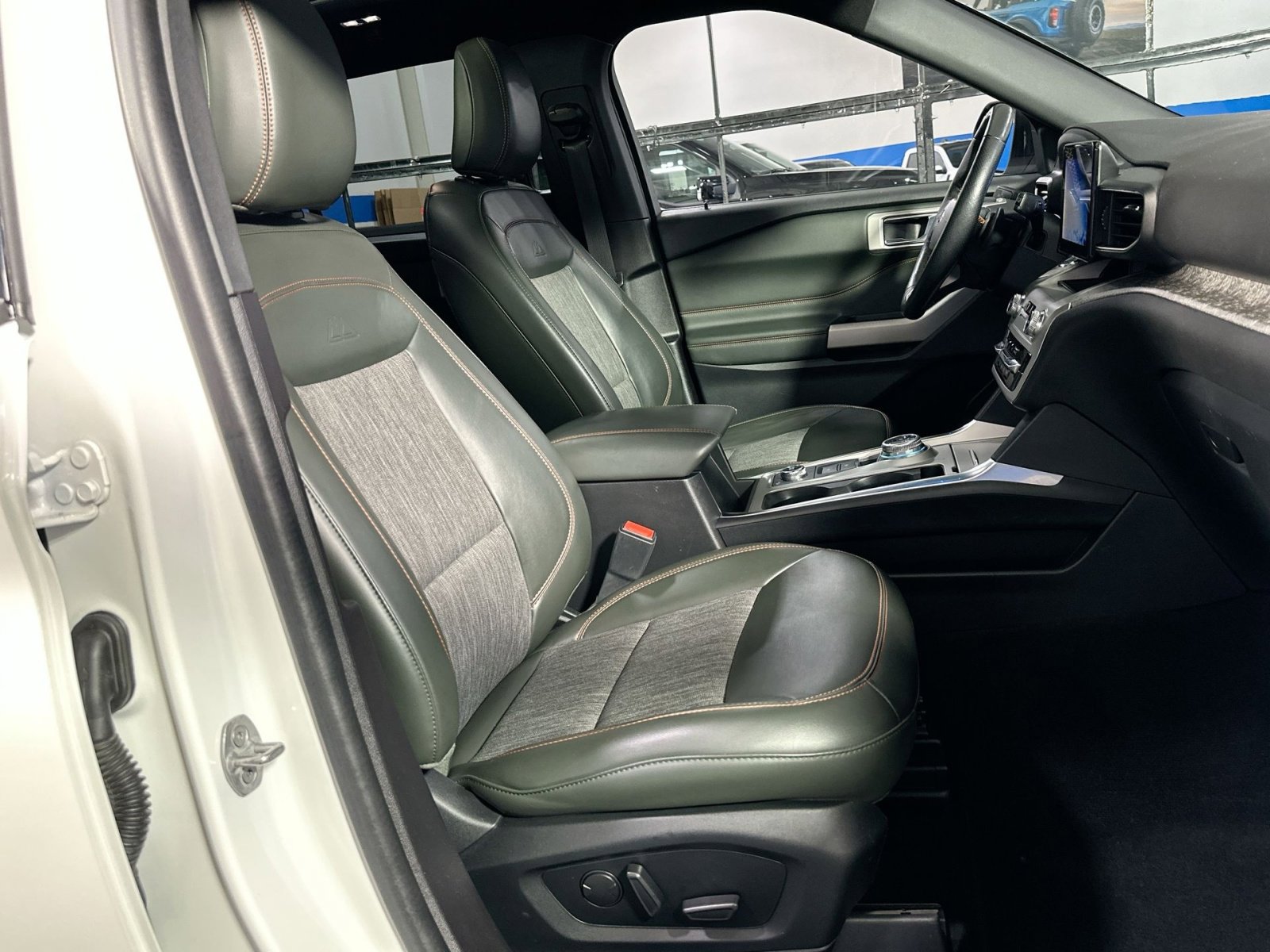 Used 2022 Ford Explorer Timberline image 36