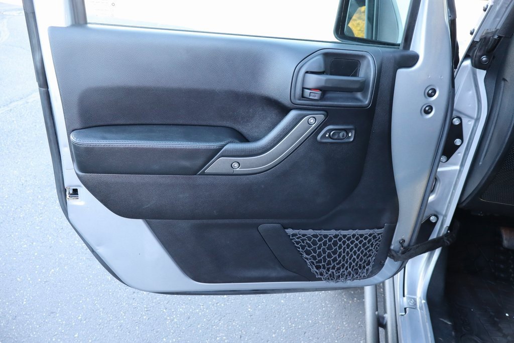 Used 2016 Jeep Wrangler Unlimited Sport image 20