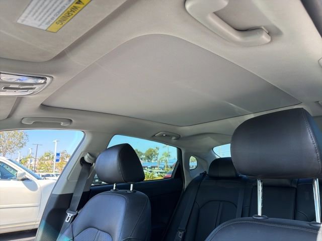 Certified 2020 Kia Optima SE image 19