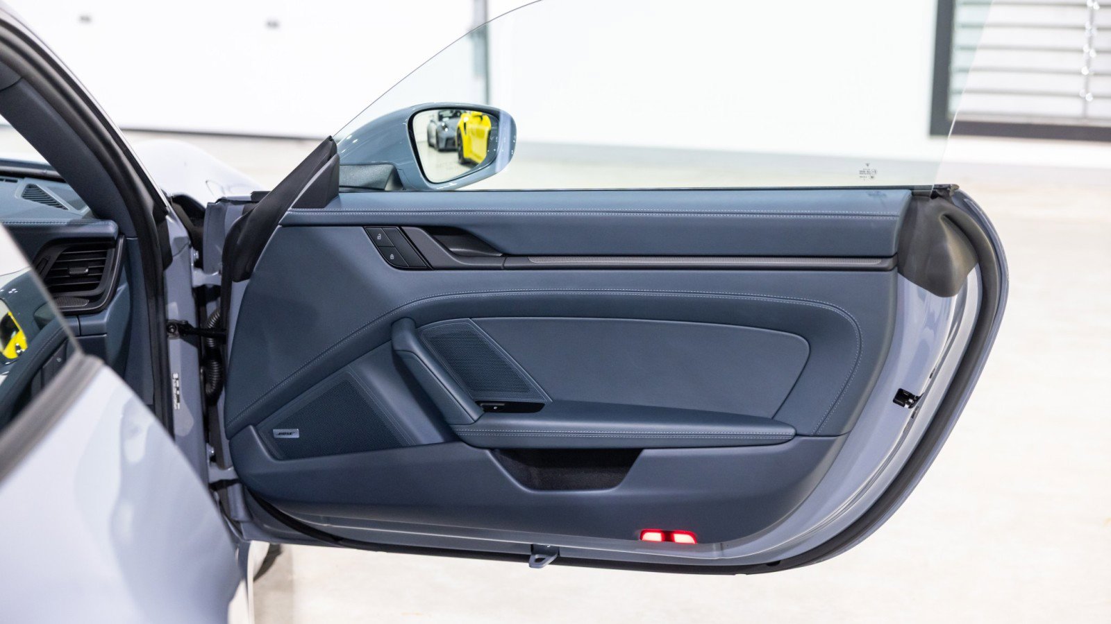 Used 2024 Porsche 911 Carrera GTS w/ Premium Package image 27