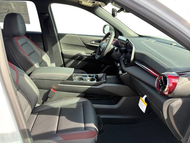 New 2026 Chevrolet Equinox RS w/ Convenience Package III AWD/4WD image 13