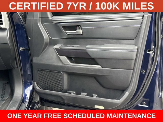 Used 2023 Toyota Sequoia Platinum AWD/4WD image 8