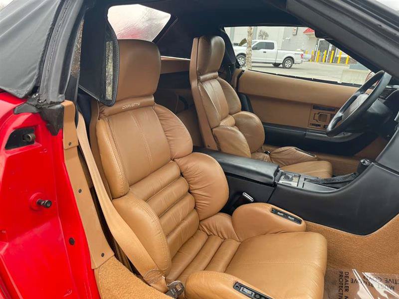 Used 1990 Chevrolet Corvette Convertible RWD image 40