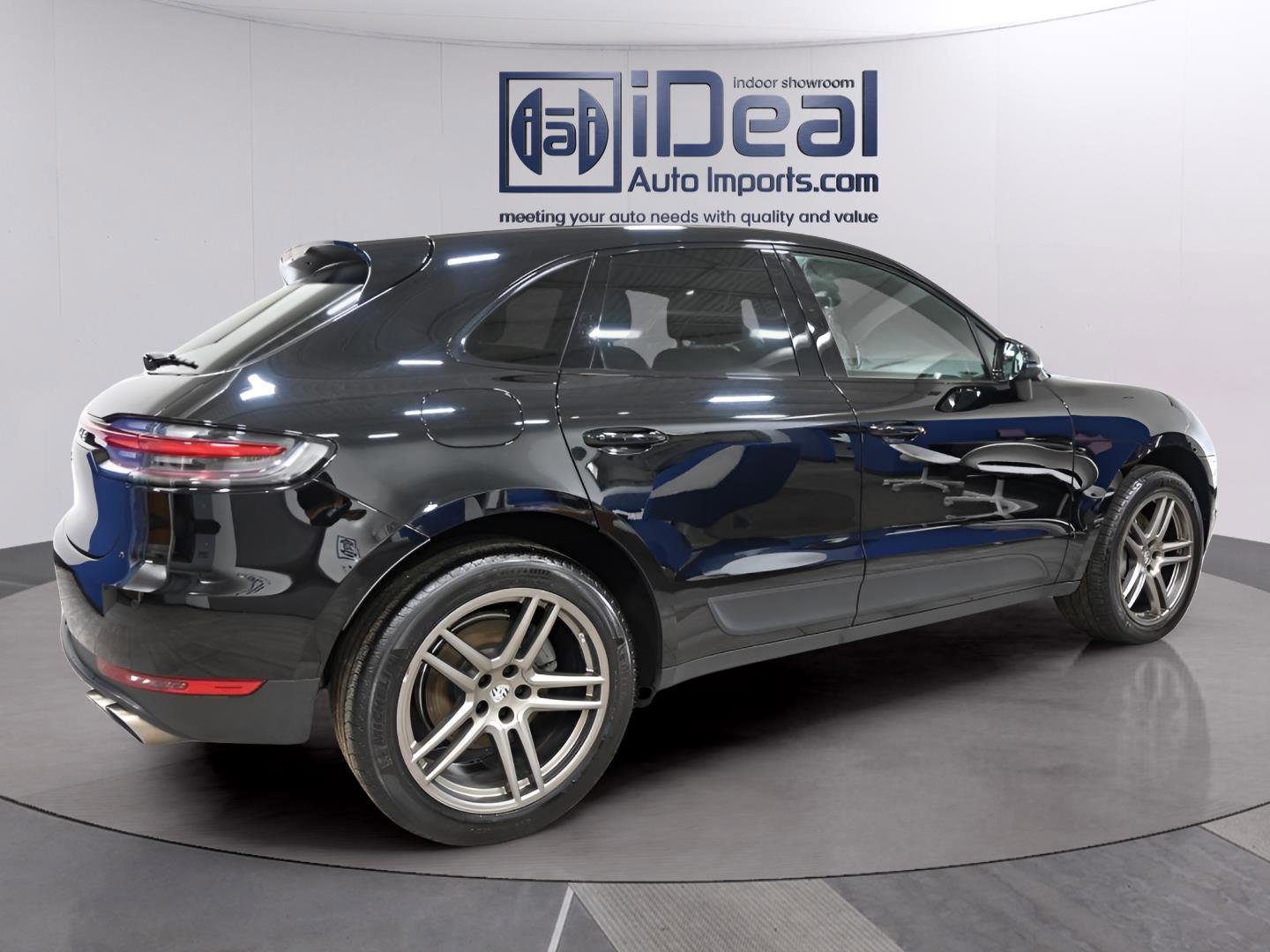 Used 2019 Porsche Macan S AWD/4WD image 4