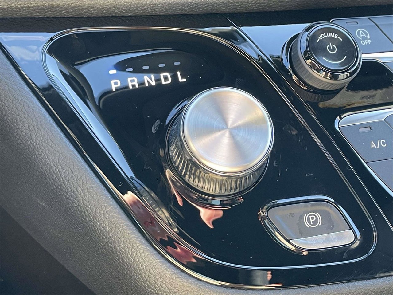 New 2026 Chrysler Pacifica Select image 21