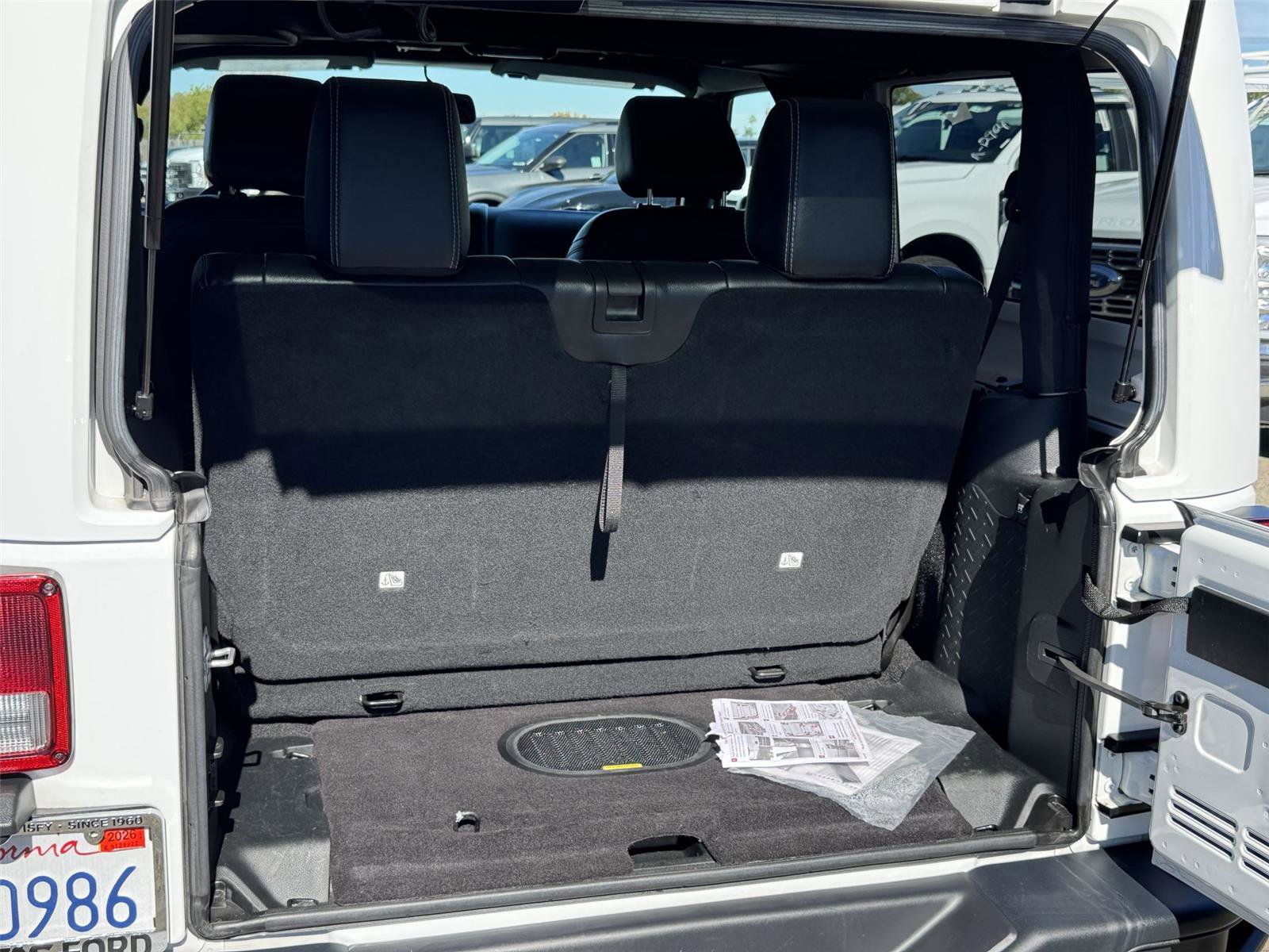 Used 2017 Jeep Wrangler Rubicon image 14