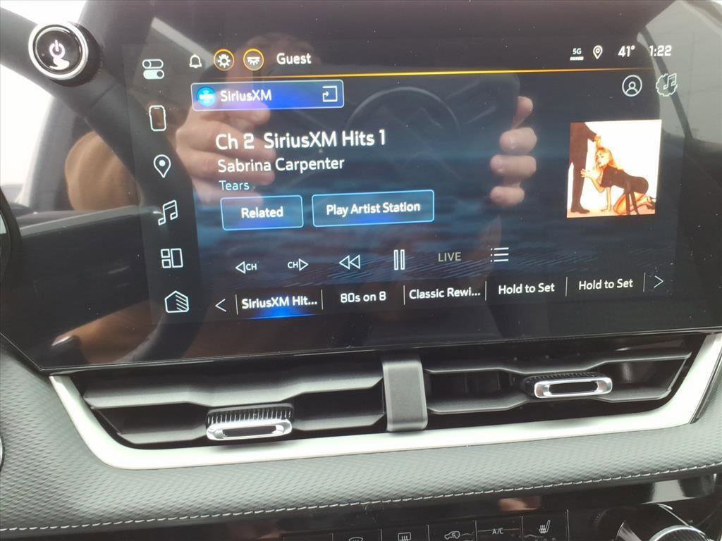 New 2026 Chevrolet Equinox LT w/ Safety and Technology Package image 20