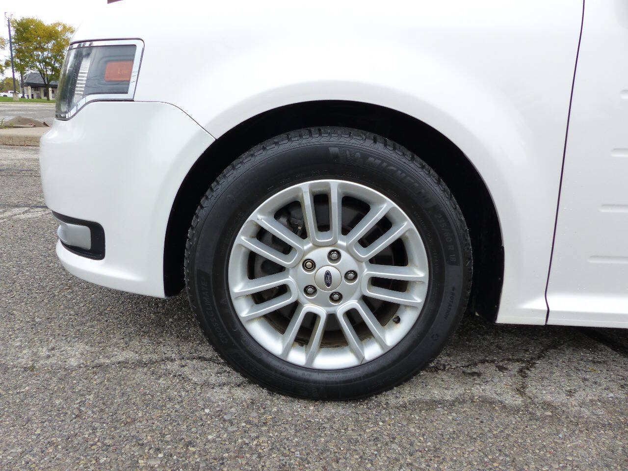 Used 2019 Ford Flex SEL w/ Equipment Group 202A AWD/4WD image 19