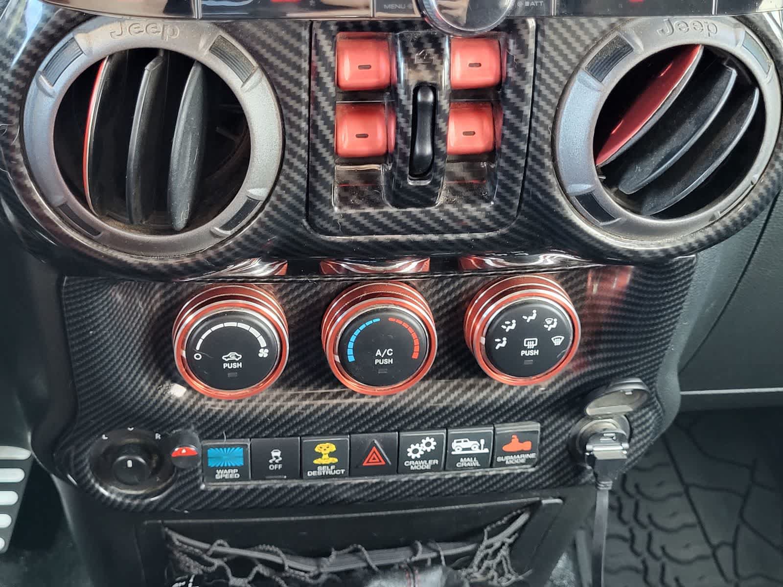 Used 2015 Jeep Wrangler Unlimited Sport AWD/4WD image 18