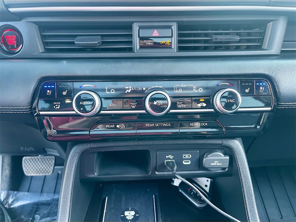 Used 2023 Honda Pilot Elite image 16