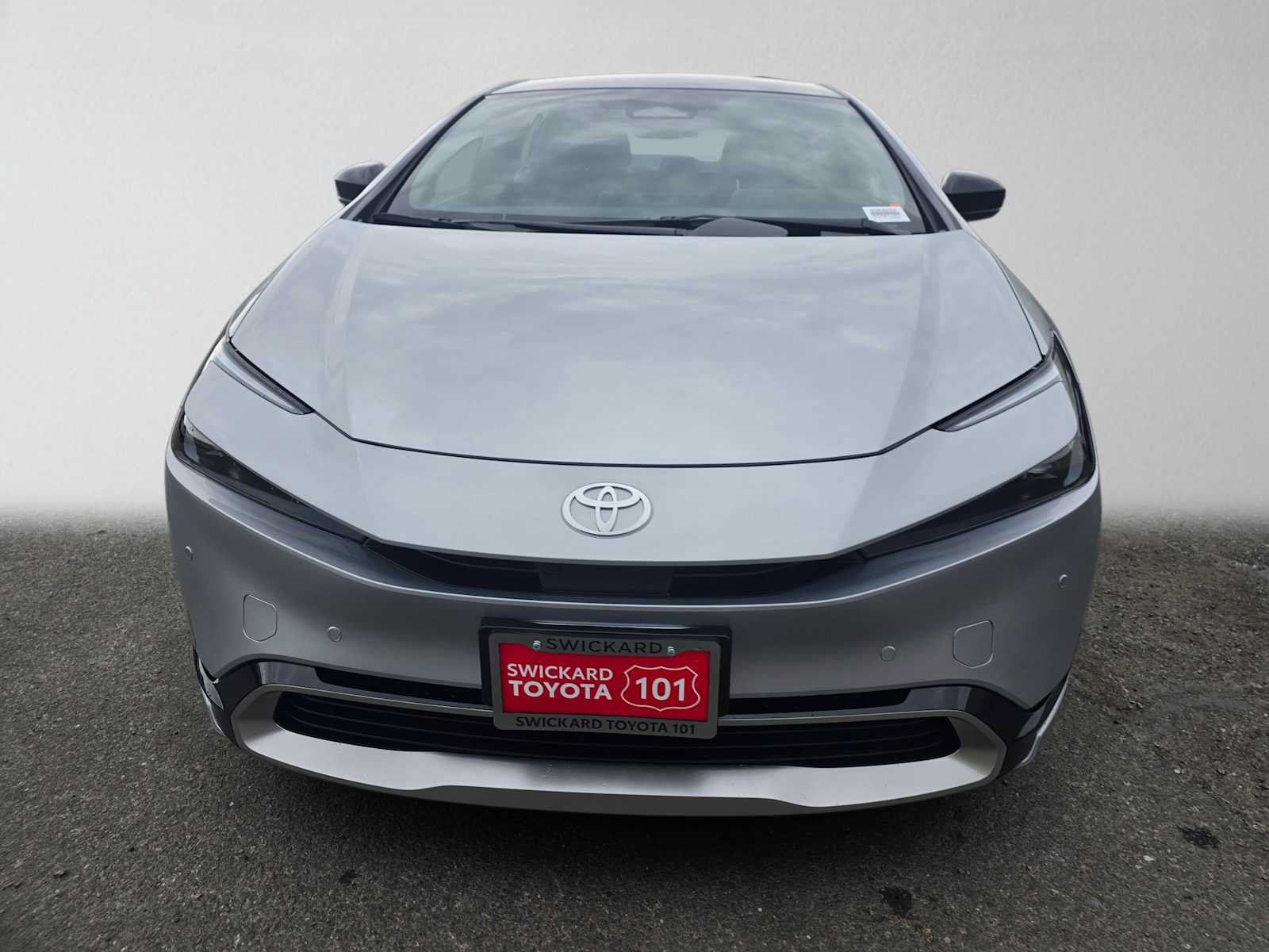 New 2027 Toyota Prius Plug-In Hybrid w/ Limited Premium Package FWD image 8