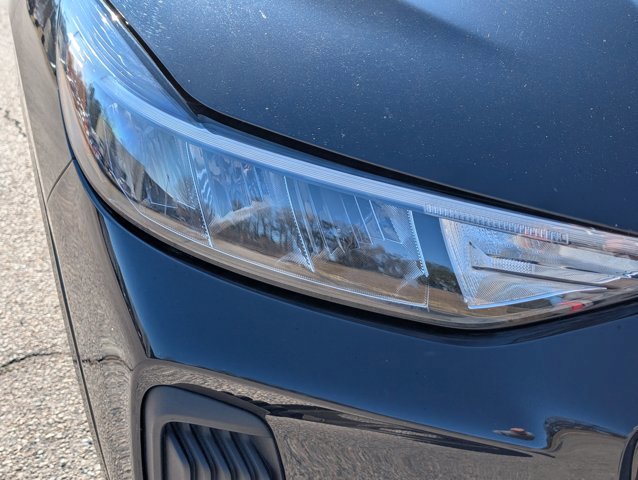 Used 2024 Ford Escape ST-Line image 3