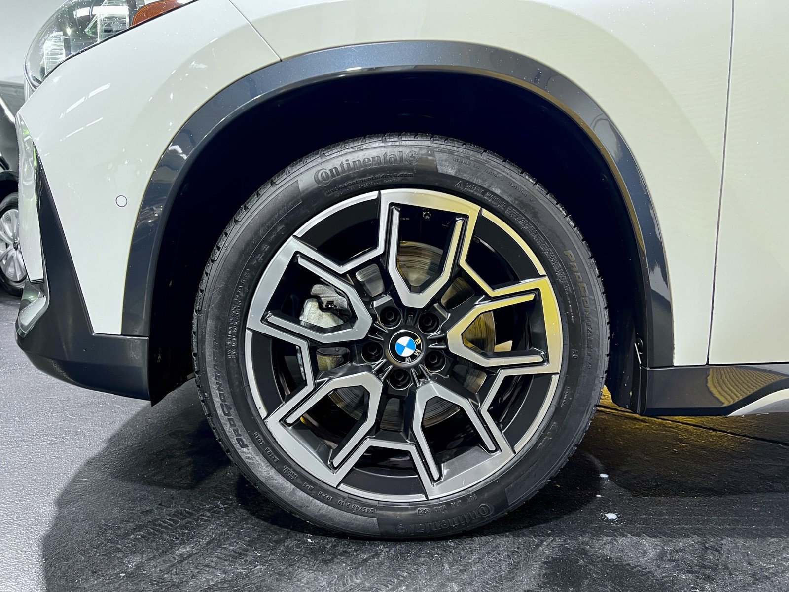 Used 2023 BMW X1 xDrive28i w/ Convenience Package image 28