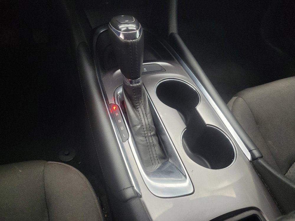Used 2018 Chevrolet Malibu LT FWD image 25