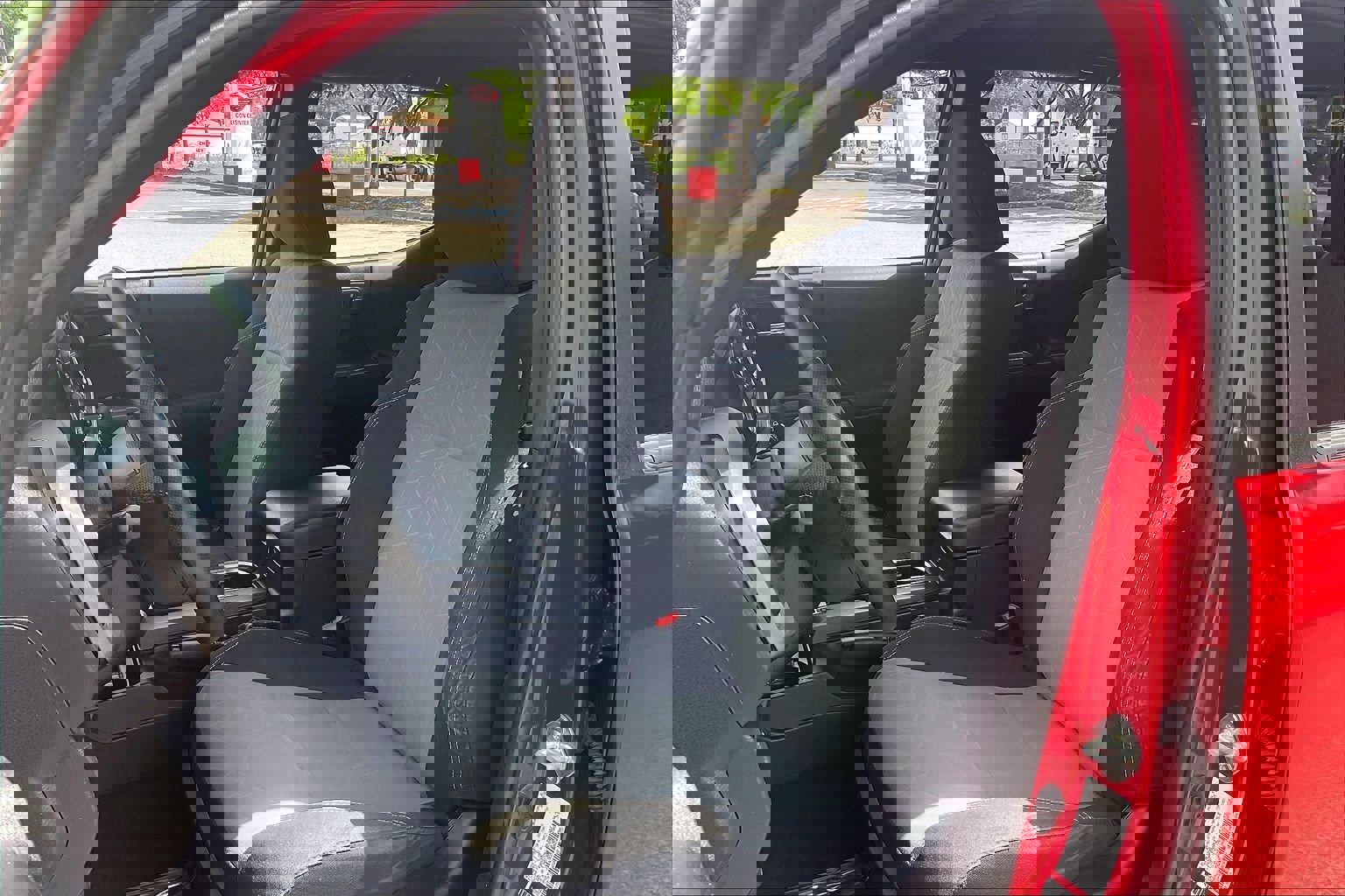 Used 2022 Toyota Tacoma TRD Off-Road w/ Technology Package AWD/4WD image 28