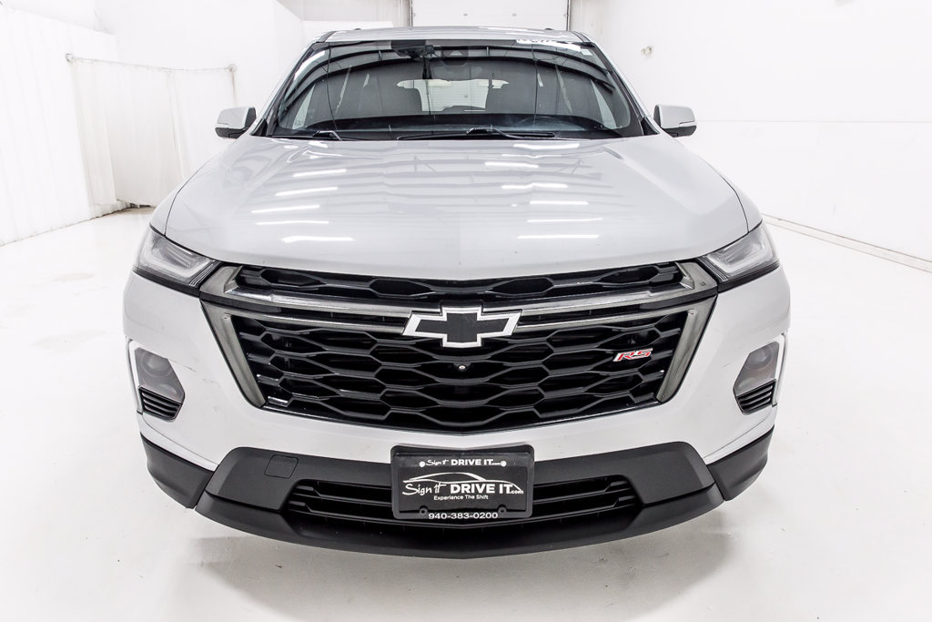 Used 2022 Chevrolet Traverse RS FWD image 10