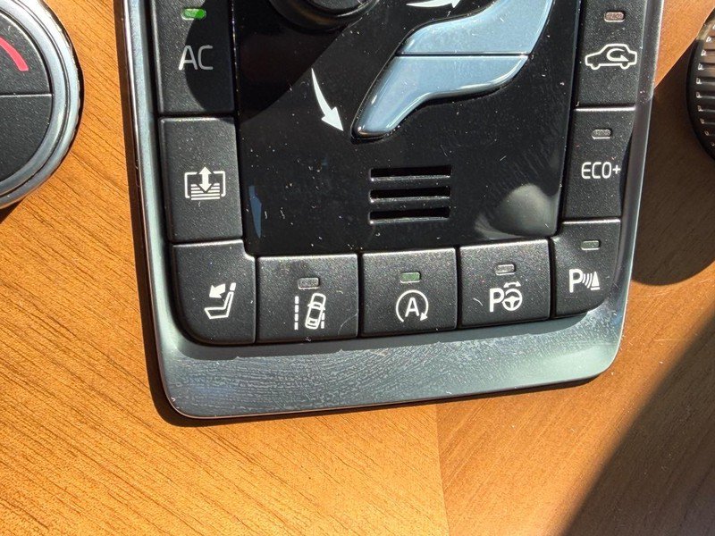 Used 2016 Volvo S60 T5 Inscription Platinum FWD image 22