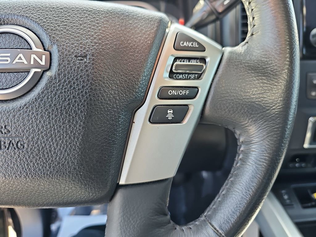 Used 2024 Nissan Titan SV w/ SV Convenience Package image 21