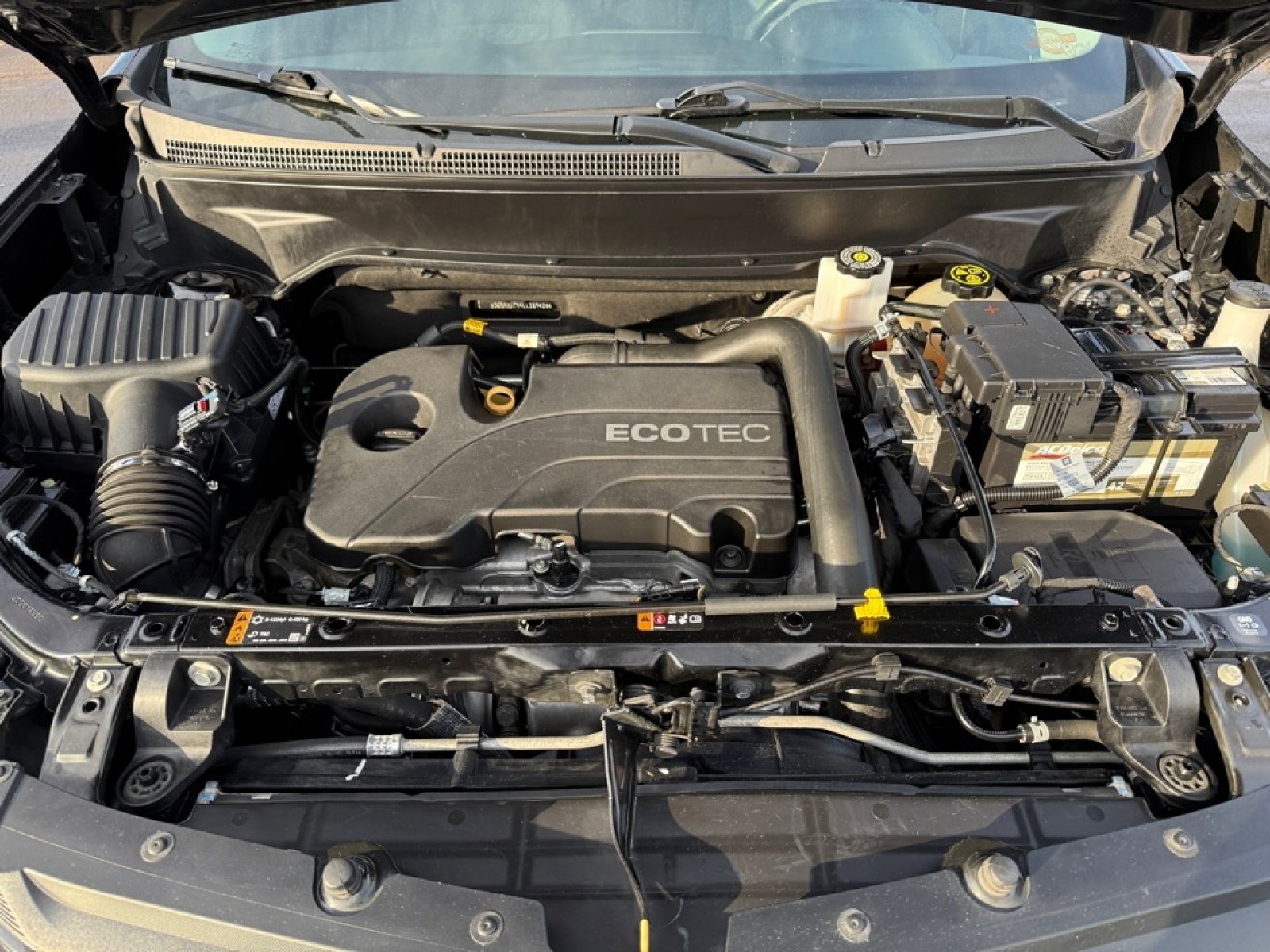 Used 2020 Chevrolet Equinox LT w/ Driver Convenience Package image 37