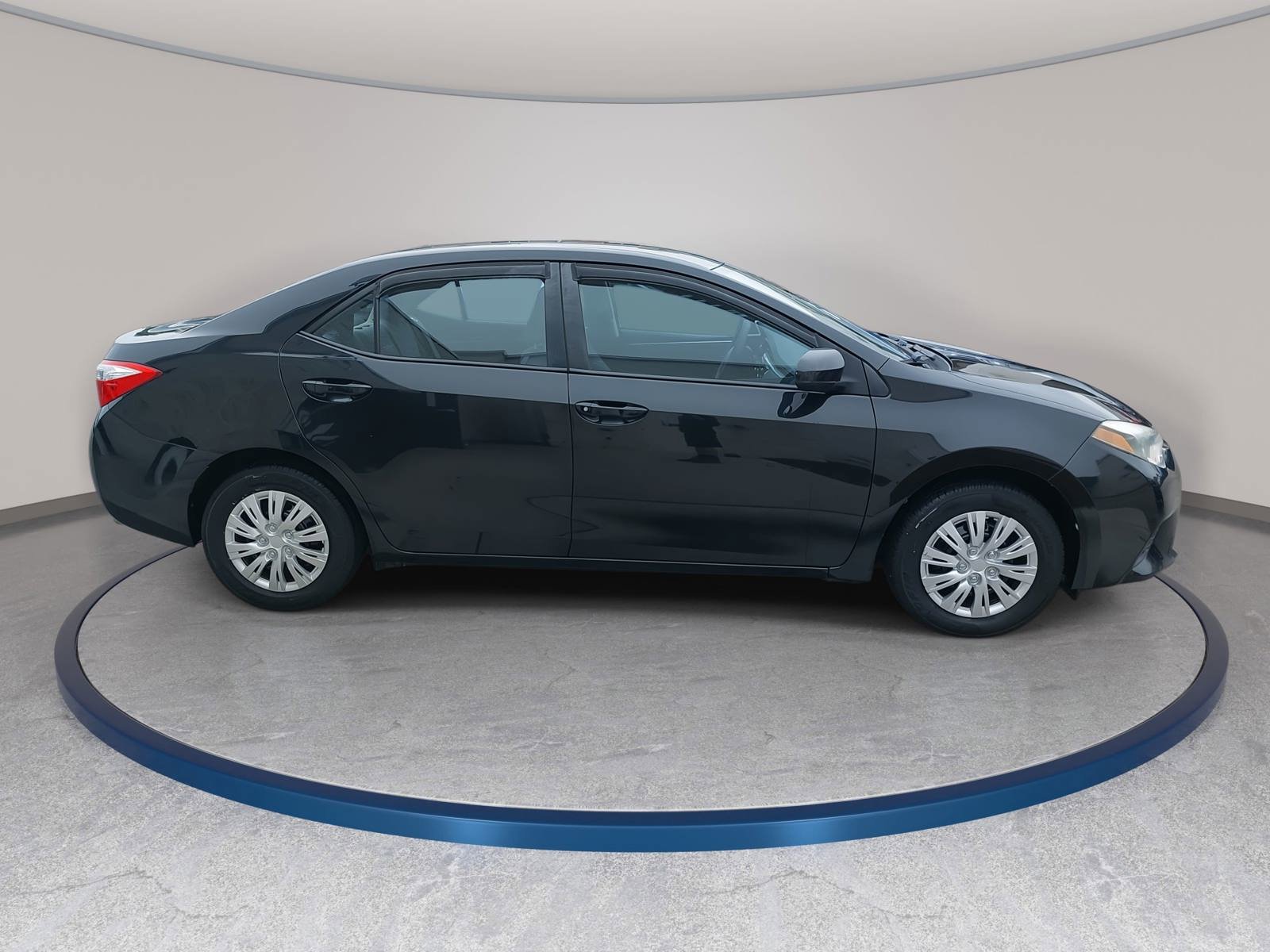Used 2014 Toyota Corolla L FWD image 4