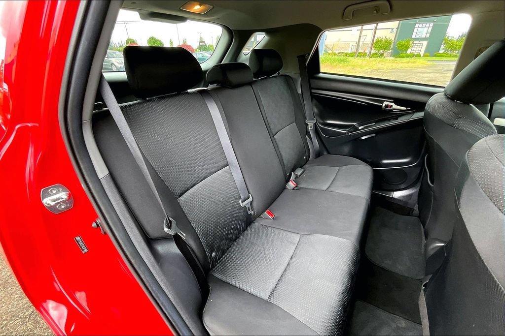 Used 2010 Toyota Matrix FWD image 20